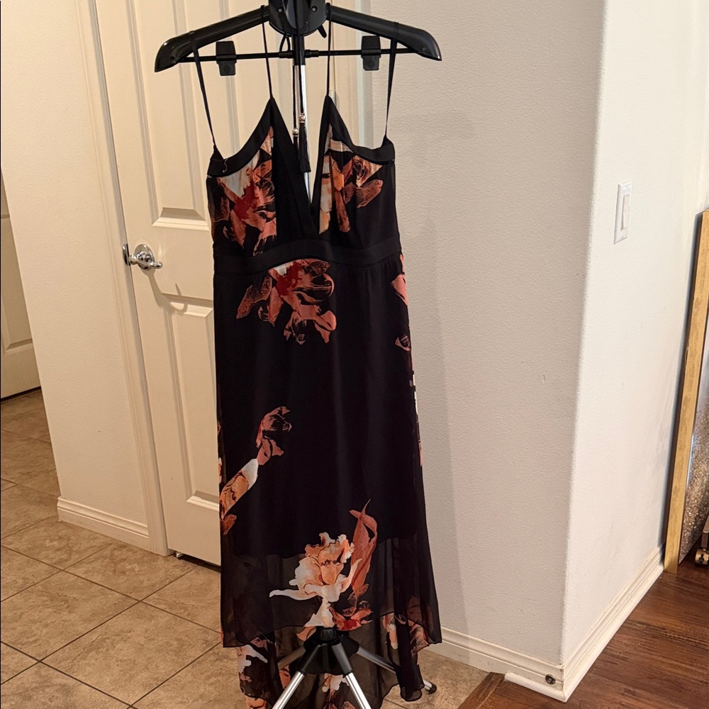 White House Black Market Black High-Low Floral Spaghetti Strap Dress